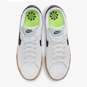 NIKE | Women’s Court Legacy Next Nature black/white 8.5 (fits 7.5-8)